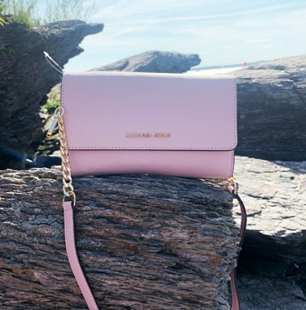 Brand new Michael Kors jet set travel crossbody